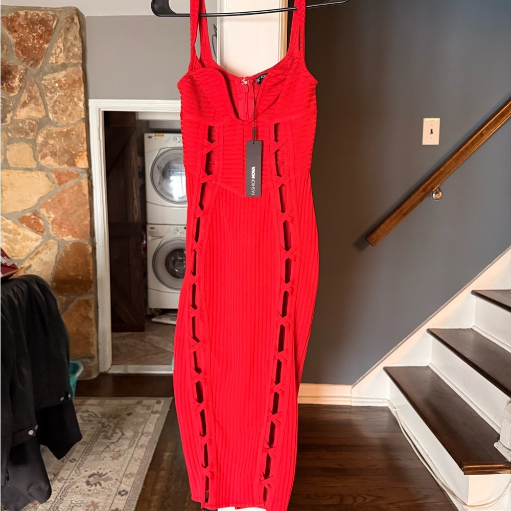 Fashion Nova - No Cuts Given Bandage Midi Dress - Red - Picture 5 of 13